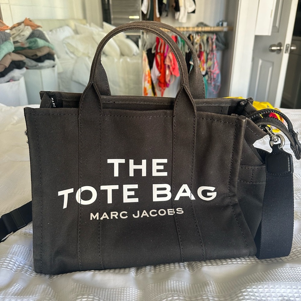 Marc Jacobs Black Medium Tote Bag
